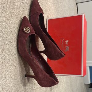 Elegant Burgundy Heels